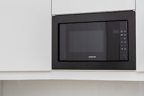 Comfy Apartment Czarnieckiego by Renters