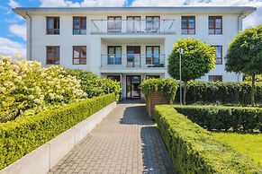 Comfy Apartment Czarnieckiego by Renters