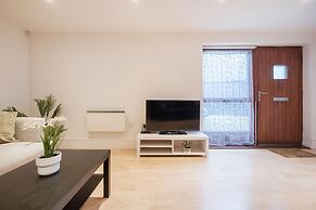 King's Cross Apartment with Terrace