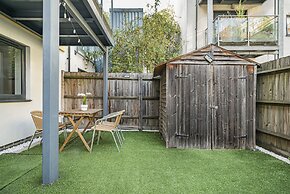 King's Cross Apartment with Terrace