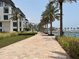 Nasma Holiday Homes - The Address Beach