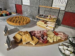 Etna Sunshine Rent Rooms