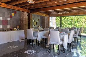 Etna Sunshine Rent Rooms