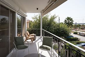 Glyfada Unique Residence