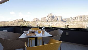 Mirabilis Boutique Hotel