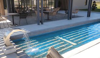 Mirabilis Boutique Hotel