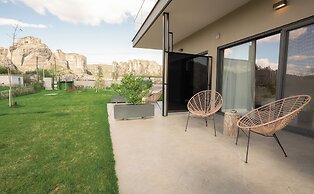 Mirabilis Boutique Hotel