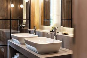 Mirabilis Boutique Hotel