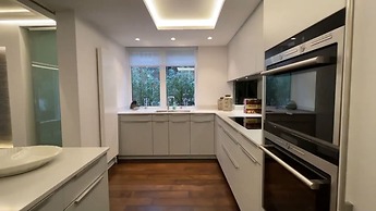 Two Bedroom Flat in Belgravia