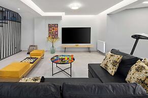 Villa Tolena by Marilena Pagkrati