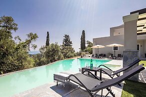 Villa Tolena by Marilena Pagkrati