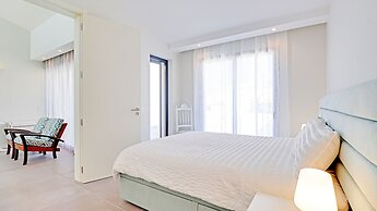 THE Villa in Vilamoura