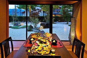 Kanazawa YuOnsen Hyakurakusou