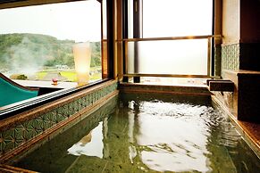 Kanazawa YuOnsen Hyakurakusou