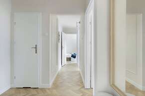 Elite Apartments Center Superior