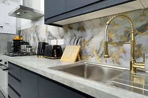 Boutique Flat Near O2 & Excel