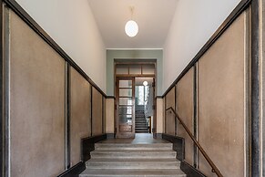 Apartment Moniuszki Cracow by Renters