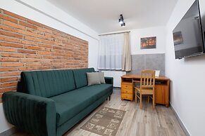 Apartment Moniuszki Cracow by Renters