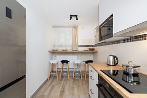 Apartment Moniuszki Cracow by Renters