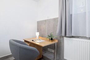 Apartment Moniuszki Cracow by Renters