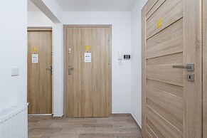 Apartment Moniuszki Cracow by Renters