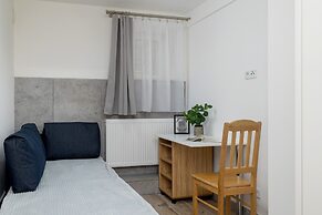 Apartment Moniuszki Cracow by Renters