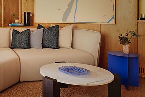 The Emory, Maybourne