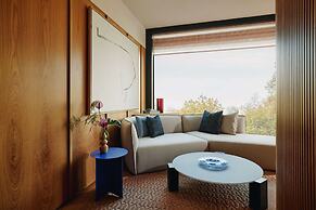 The Emory, Maybourne