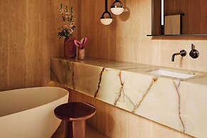 The Emory, Maybourne