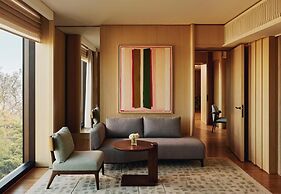 The Emory, Maybourne