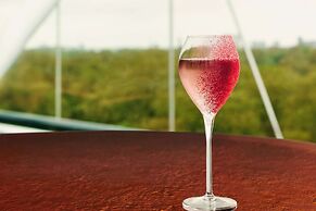 The Emory, Maybourne