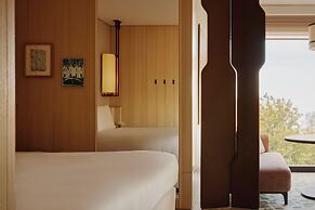 The Emory, Maybourne