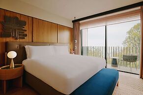 The Emory, Maybourne