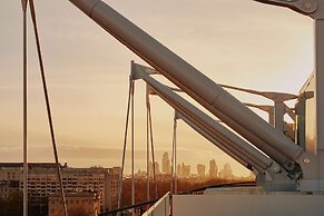 The Emory, Maybourne