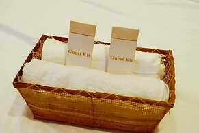 Deluxe Family Room in Tagaytay With Taal Lake View