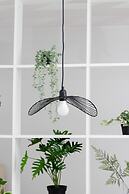 Nature & Bright Apartment by Renters