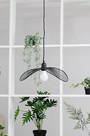 Nature & Bright Apartment by Renters