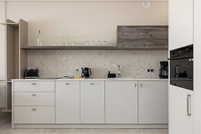 Solaris 25 m to the Beach by Renters