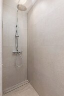 Solaris 25 m to the Beach by Renters