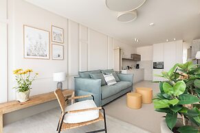 Solaris 25 m to the Beach by Renters