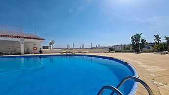 T3 Center of Albufeira With Swimming Pool