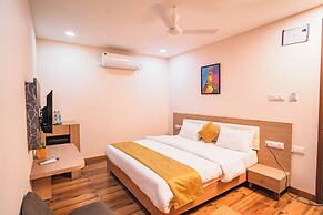 HOTEL THE GRAND TARA