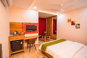 HOTEL THE GRAND TARA