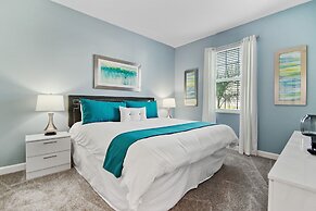 8830ilc - The Retreat At Championsgate 8 Bedroom Home by RedAwning