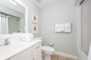 Phoenix On The Bay 1530 3 Bedroom Condo