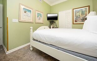 Phoenix V 003 3 Bedroom Condo