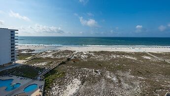 Phoenix Vii 71016 2 Bedroom Condo