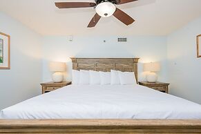 Phoenix Vii 71016 2 Bedroom Condo