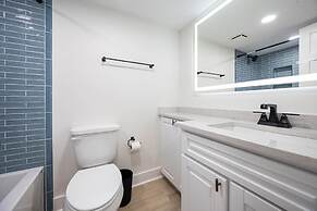 Phoenix Vi 6601 3 Bedroom Condo