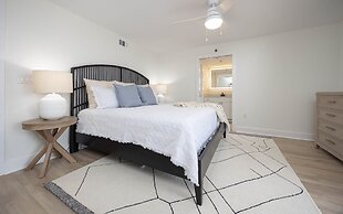 Phoenix Vi 6601 3 Bedroom Condo